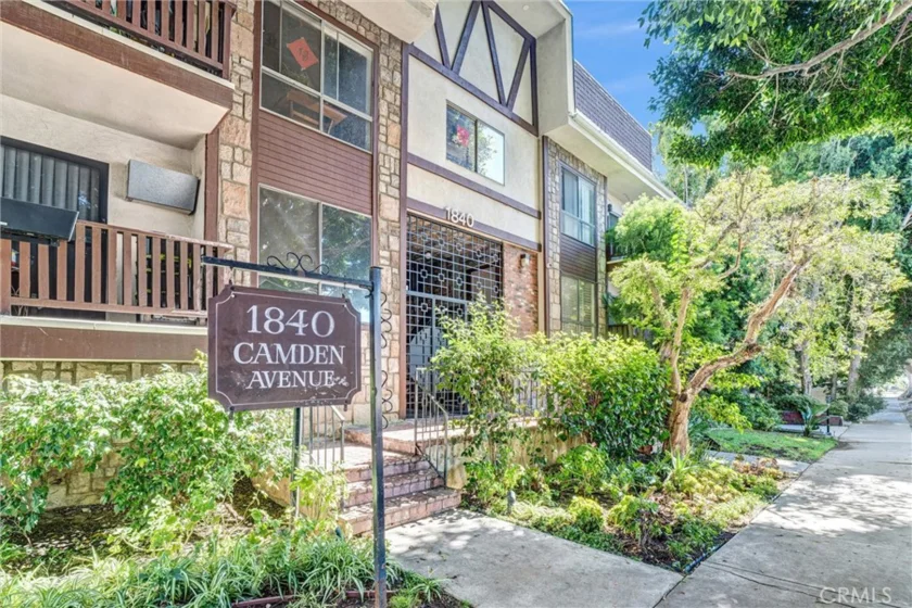 1840 Camden #202 photo 1