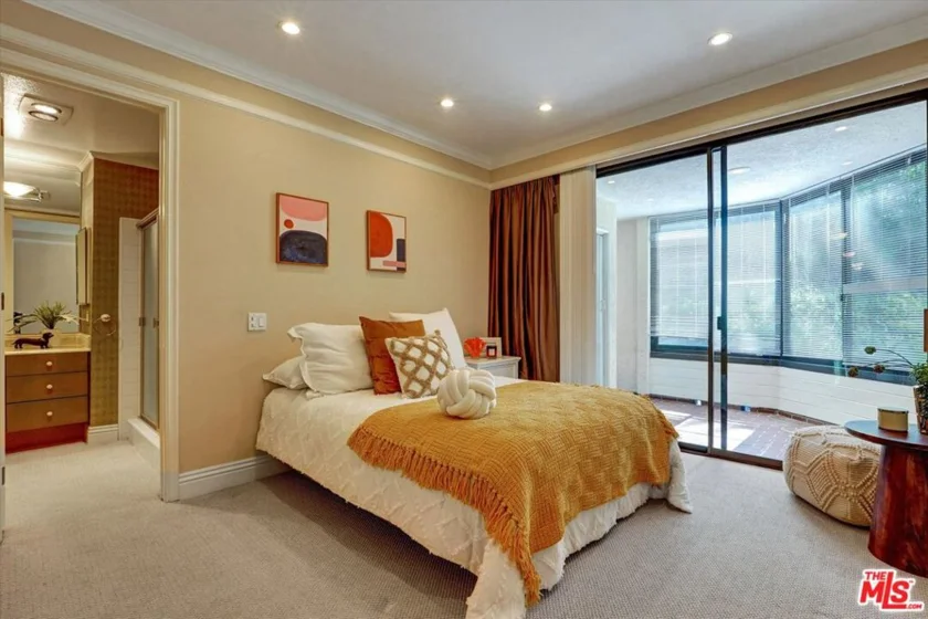 4752 Park Encino Lane #212 photo 29