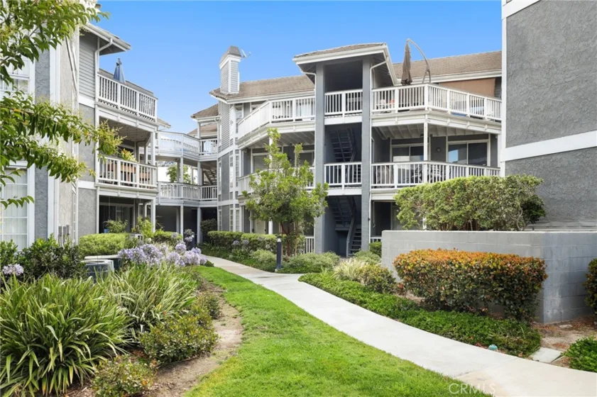 10401 Garden Grove Boulevard #21 photo 24