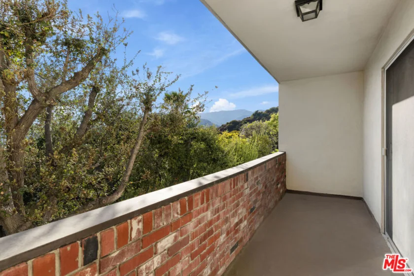 1935 Alpha Road #323 photo 8
