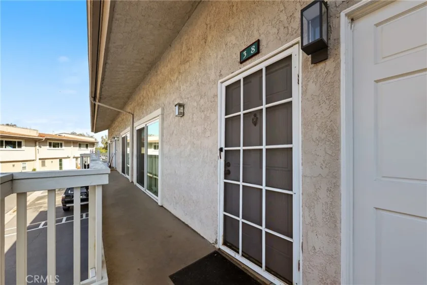 23821 Hillhurst #38 photo 21