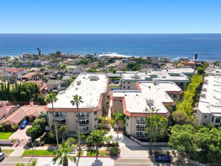 5366 La Jolla #305C photo 44