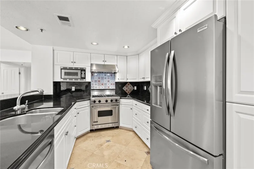 950 Cagney Lane #201 photo 13