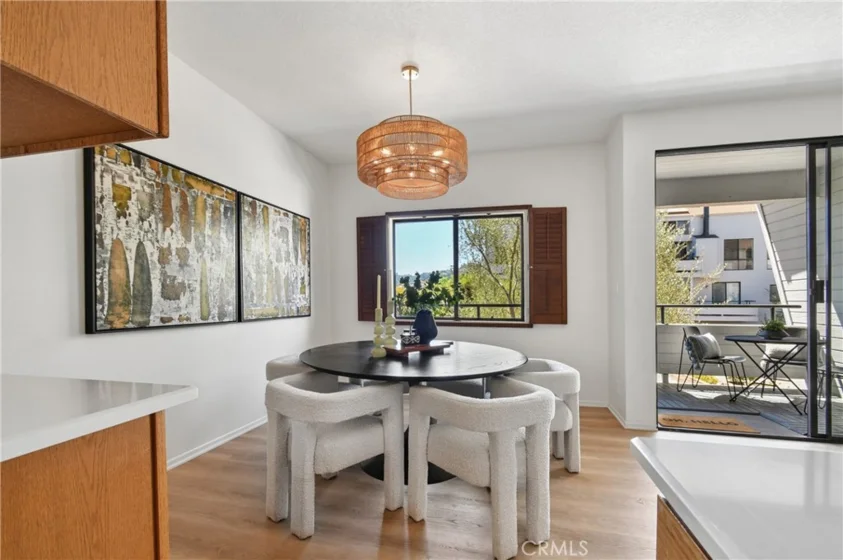 13331 Moorpark #223 photo 20