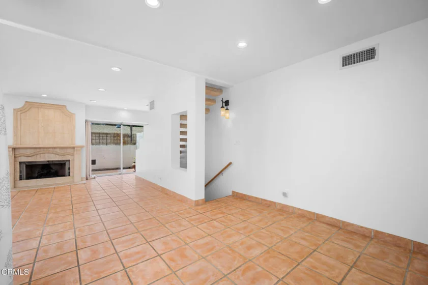 400 Monterey Road #16 photo 13
