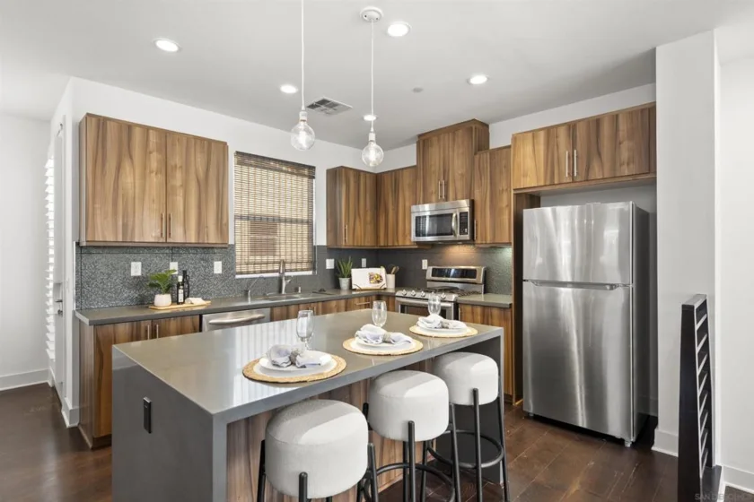 7853 Inception Way photo 18