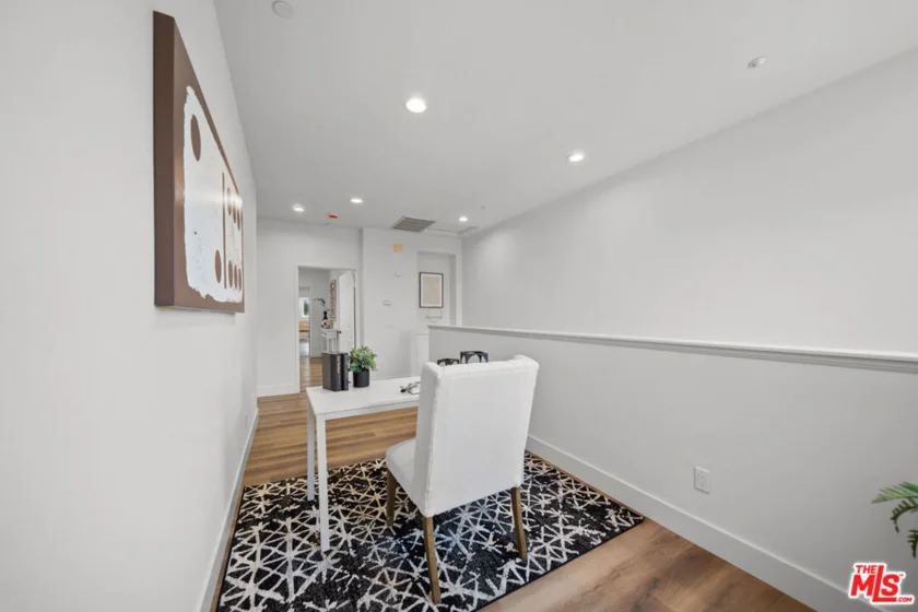 270 Lockford photo 14