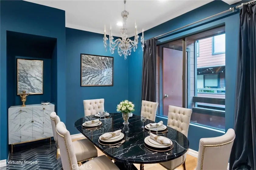 4425 Whitsett Avenue #210 photo 23