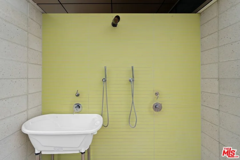 889 Francisco Street #1508 photo 17