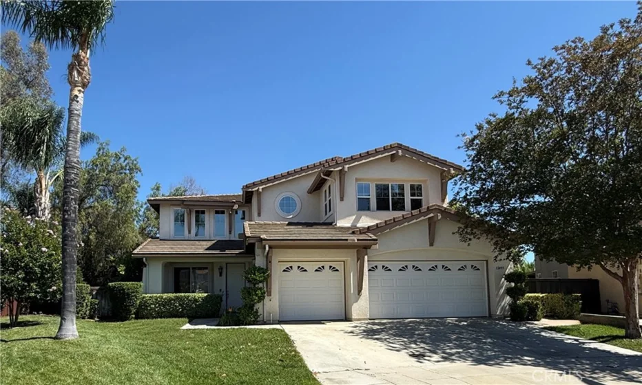 32493 Palacio photo 1