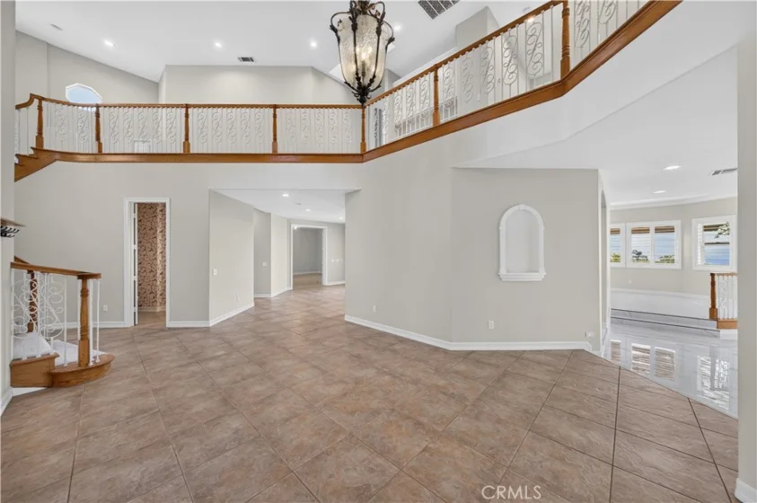 21100 Paseo Montana photo 10