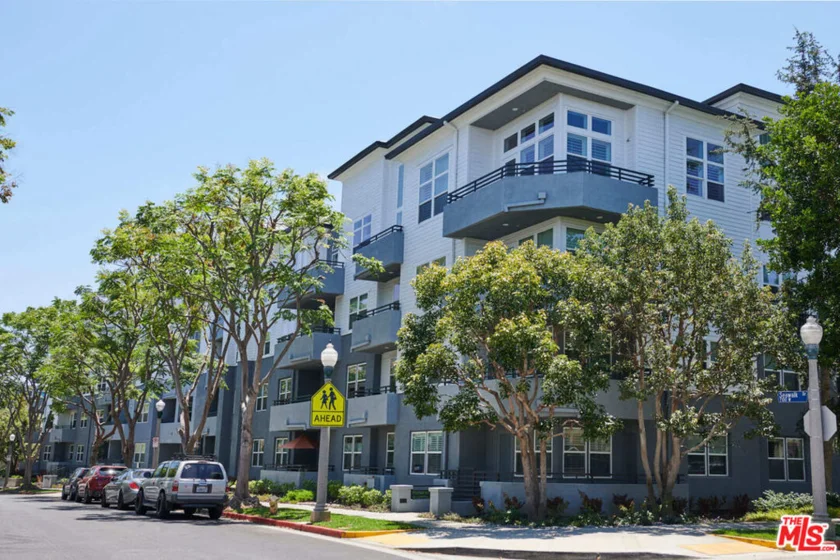 7100 Playa Vista Drive #405 photo 26