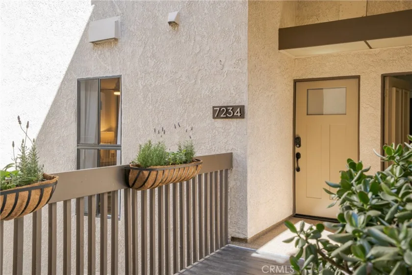 7234 S Marina Pacifica photo 2