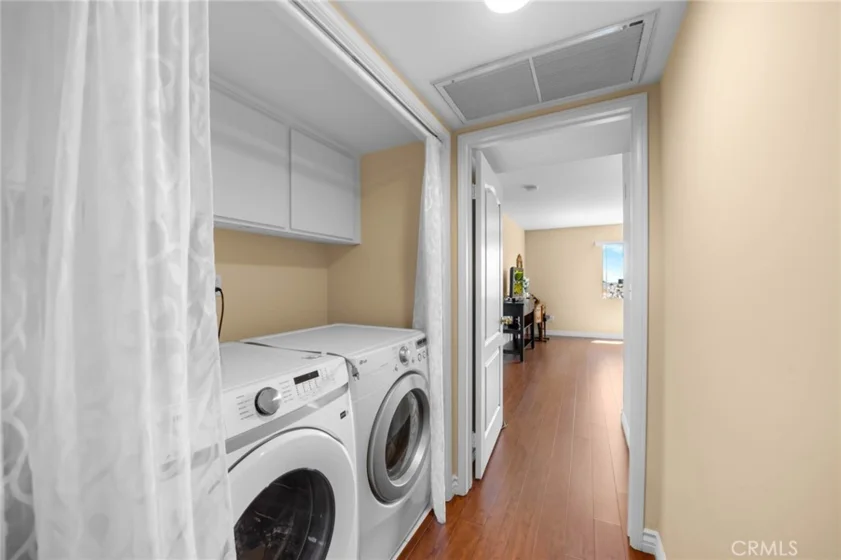 554 E San Jose #203 photo 19