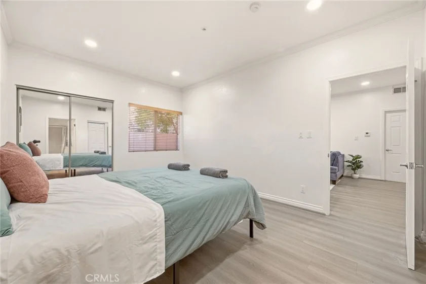 87 S Allen Avenue #103 photo 16