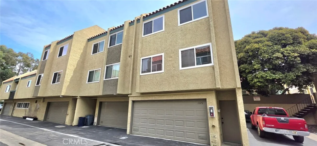 1120 Palo Verde Avenue photo 25