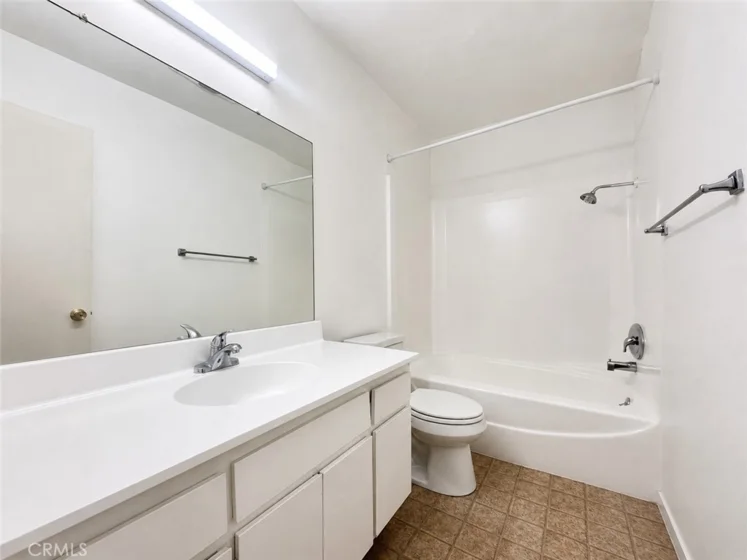 18307 Burbank Boulevard #131 photo 15