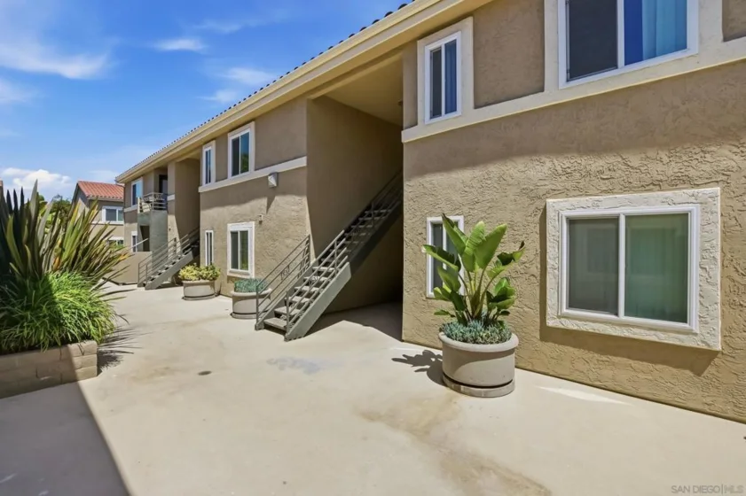 7545 Charmant #1512 photo 13