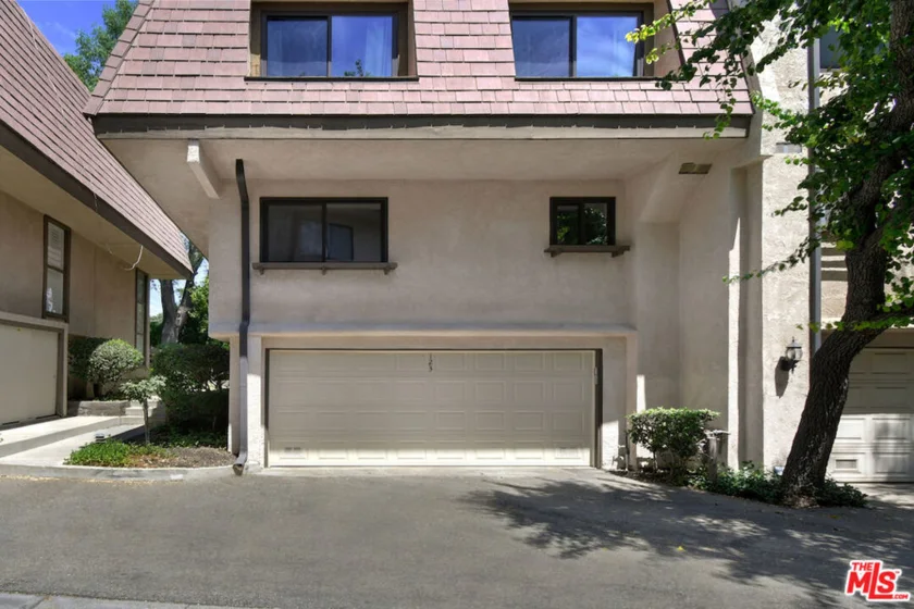 9000 Vanalden Avenue #123 photo 51