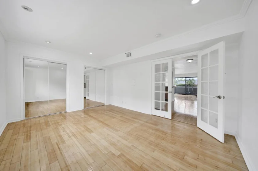 7307 Haskell Avenue #4 photo 11