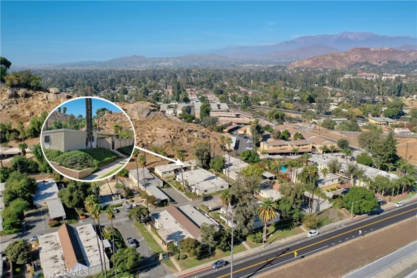 3090 Panorama Road #A photo 1