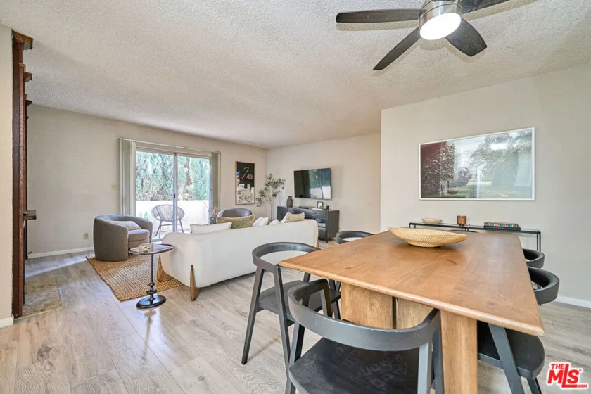 5437 Corteen Place #212 photo 11