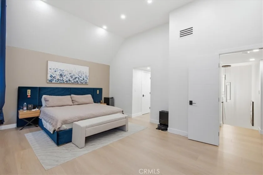 1734 N Verdugo #10 photo 15