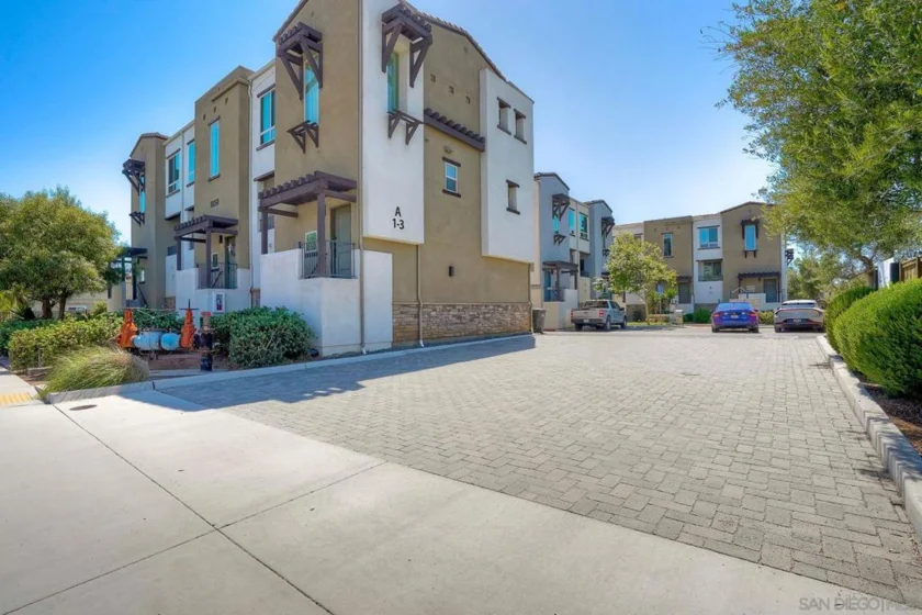 8850 Olive Lane #7 photo 36