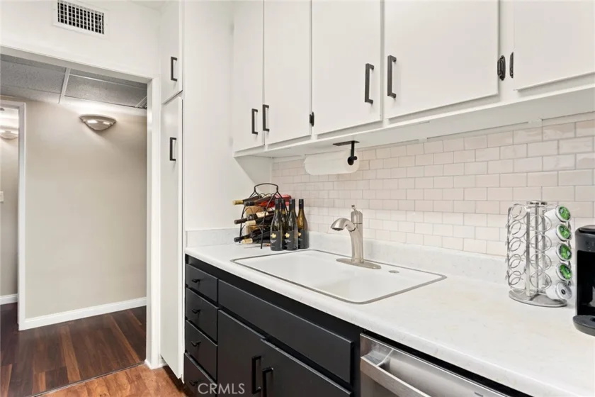18307 Burbank Boulevard #92 photo 8