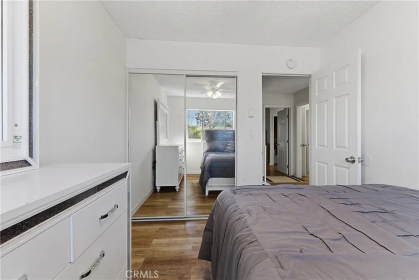 7085 Fulton photo 7