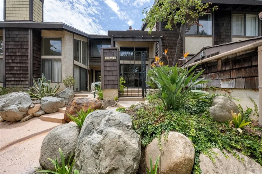 3663 Country Club Drive #E photo 1