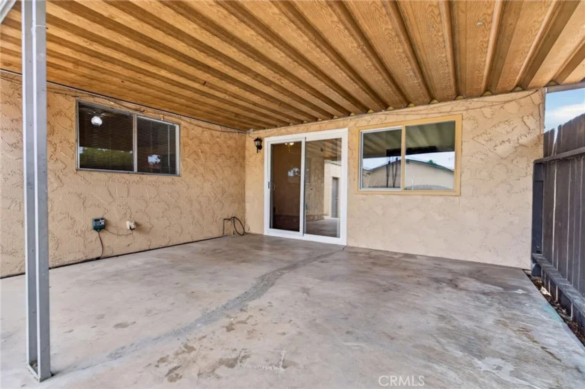 6377 La Mirada Way photo 27