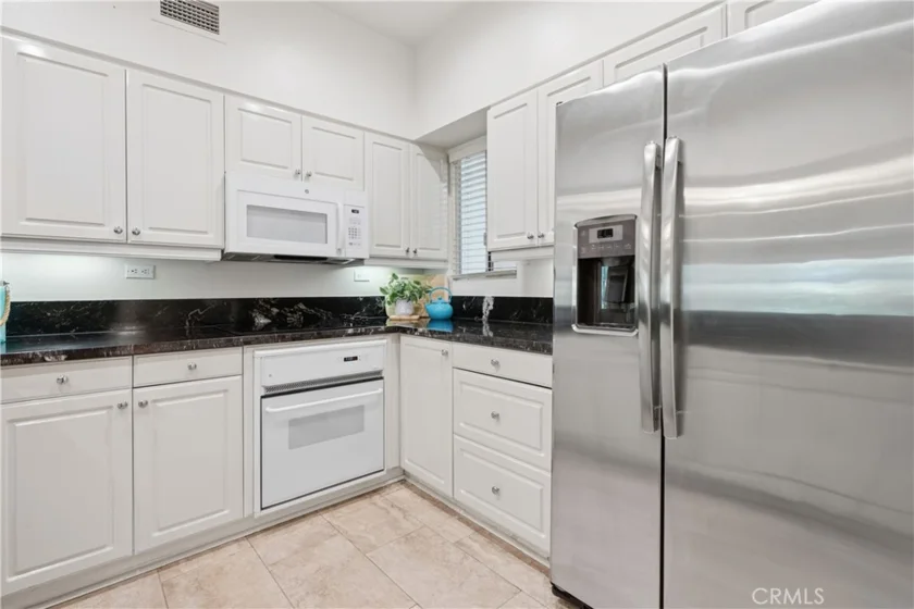 25422 Sea Bluffs #6103 photo 4
