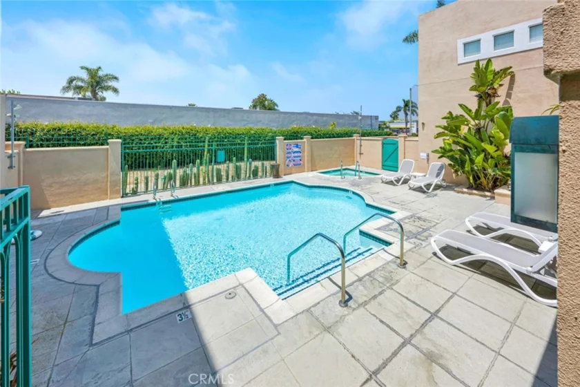 5142 Warner Avenue #109 photo 19