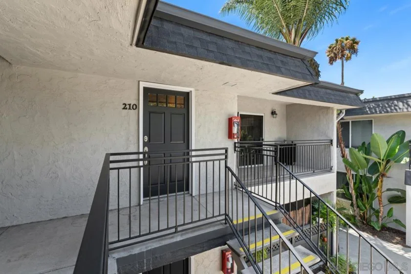 3535 Madison Avenue #210 photo 11