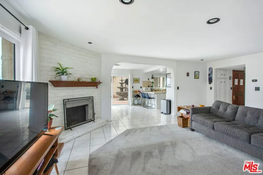 1440 W 9th Street #2 photo 15