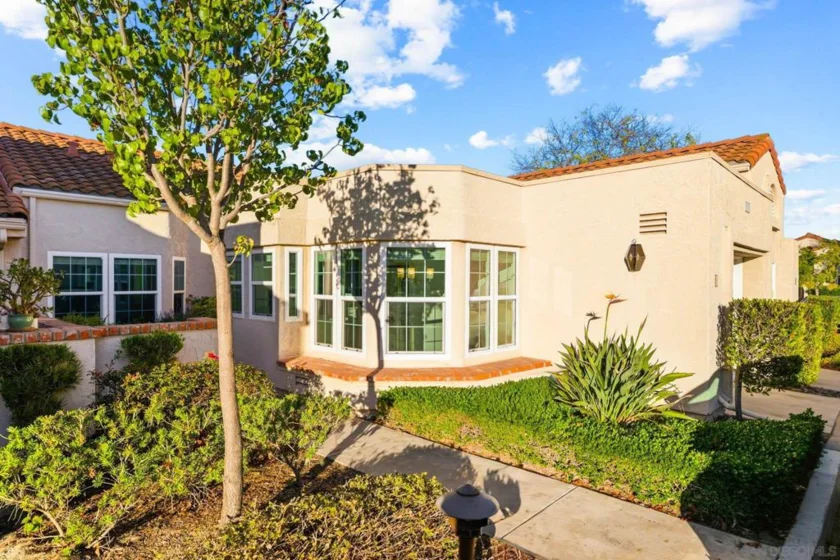 15905 Avenida Villaha #80 photo 1
