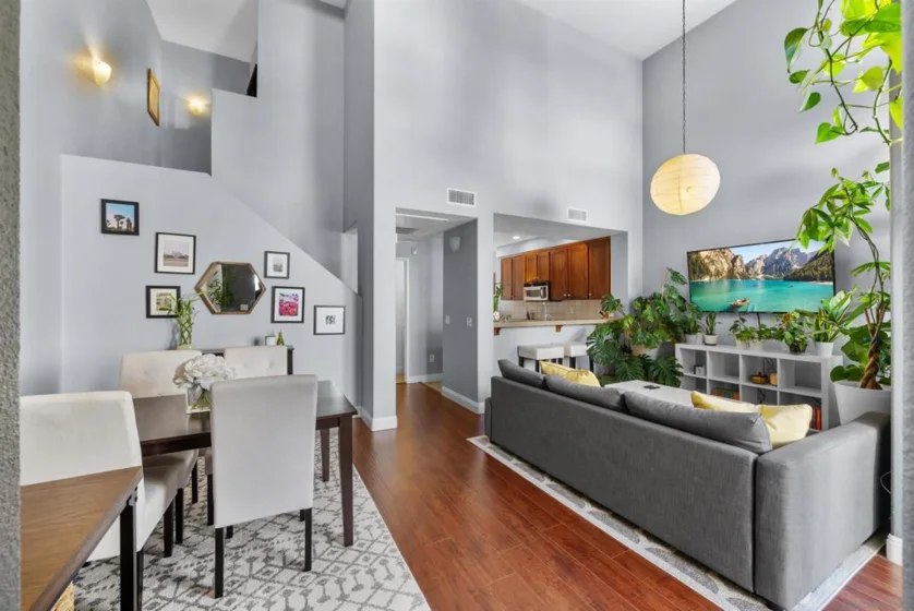 8725 Tribeca Circle photo 1