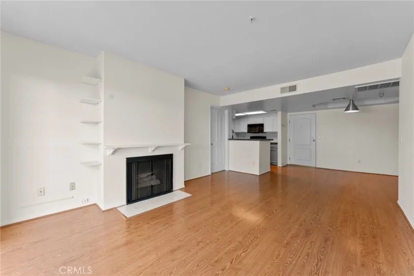 4760 Templeton Street #3306 photo 9