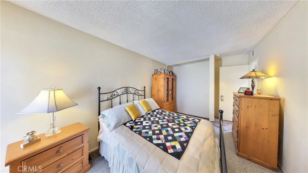 6949 Danvers photo 16