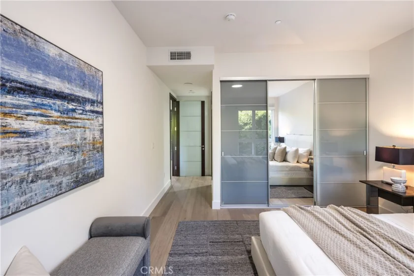 1318 S Roxbury #210 photo 22
