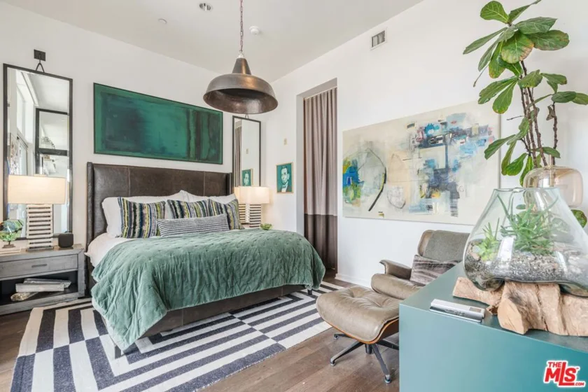 751 N Fairfax Avenue #4 photo 5