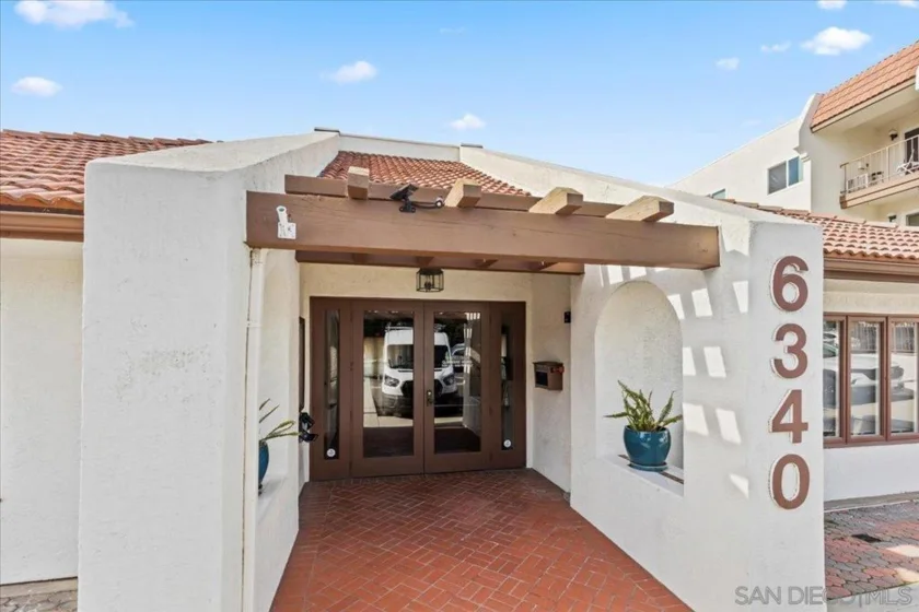 6350 Genesee Avenue #220 photo 9