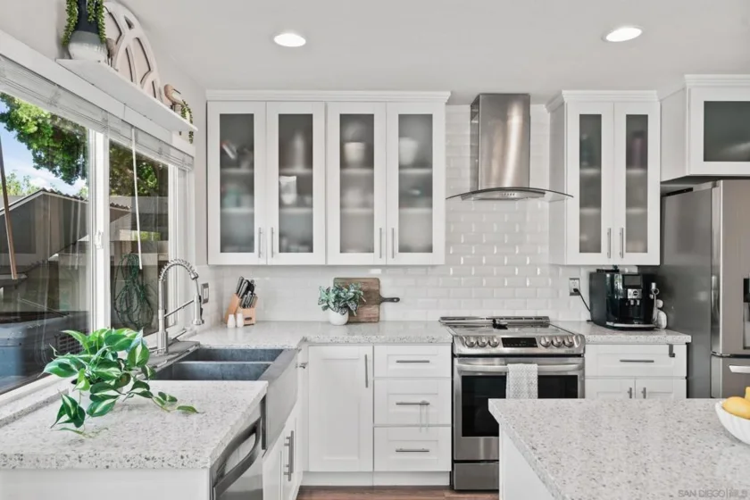 11401 Florindo Road photo 9