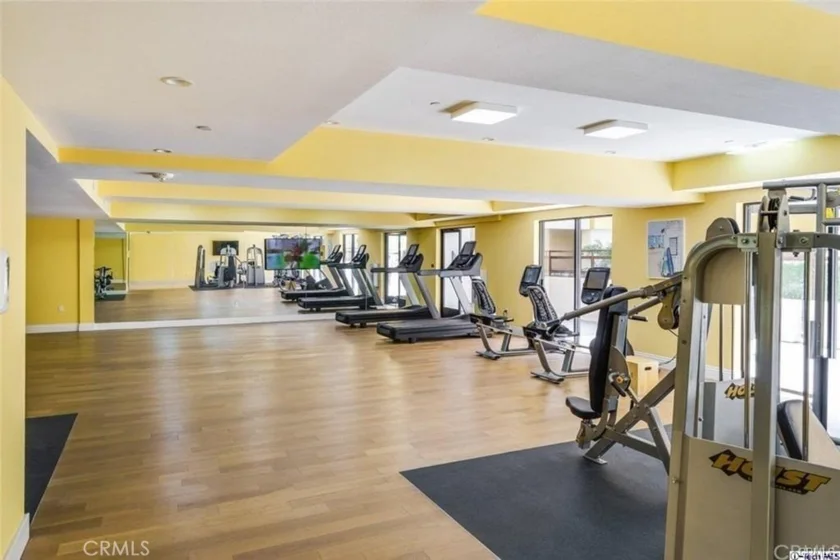 2939 Leeward Avenue #420 photo 5