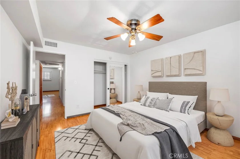 4000 W Victory Boulevard #204 photo 12