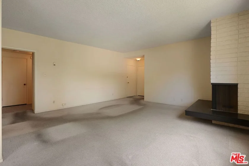 5025 Maplewood Avenue #14 photo 4