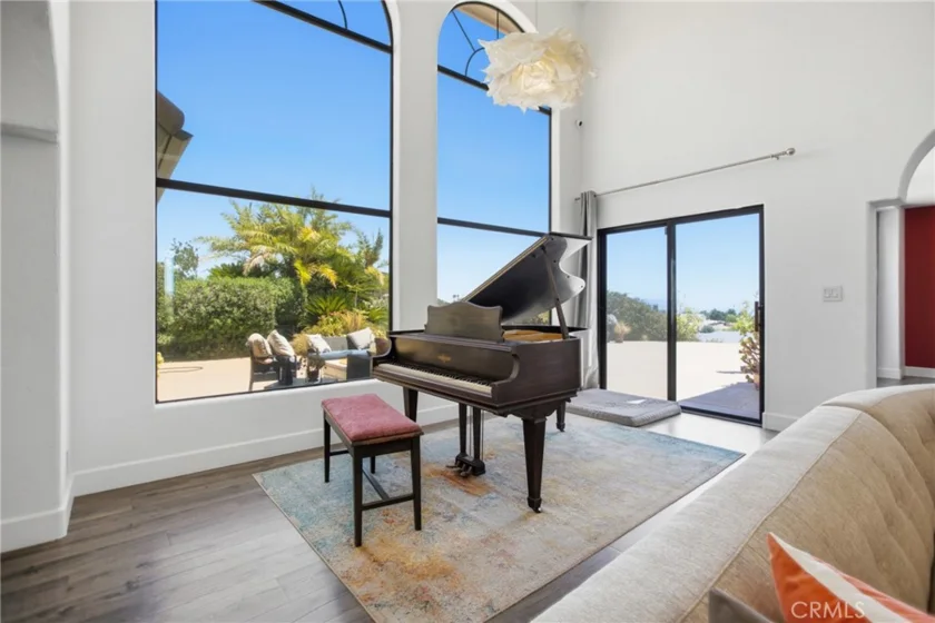 21384 Paseo Montana photo 16