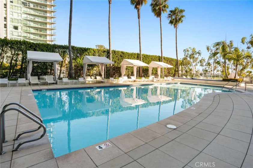 13700 Marina Pointe #611 photo 42