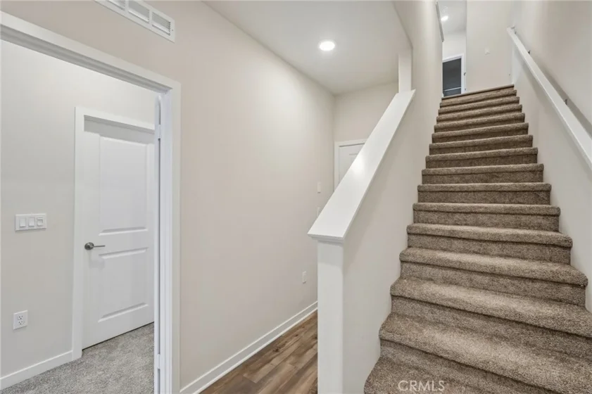9542 Hannah Way photo 22